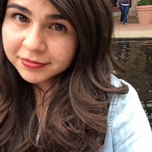 Meet your Posher, Beatriz